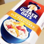 QUAKER OATS クエーカー オールドファッションオートミール4.52kg 2.26kgX2パック入を購入！