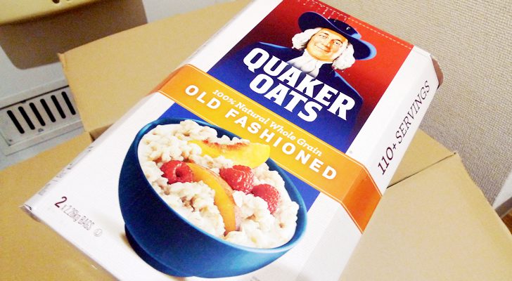 QUAKER OATS クエーカー オールドファッションオートミール4.52kg 2.26kgX2パック入を購入！